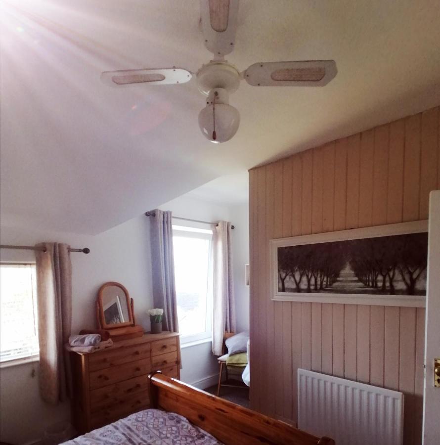Ballywalter Castle Hill Cottage & Paddlers Retreat מראה חיצוני תמונה